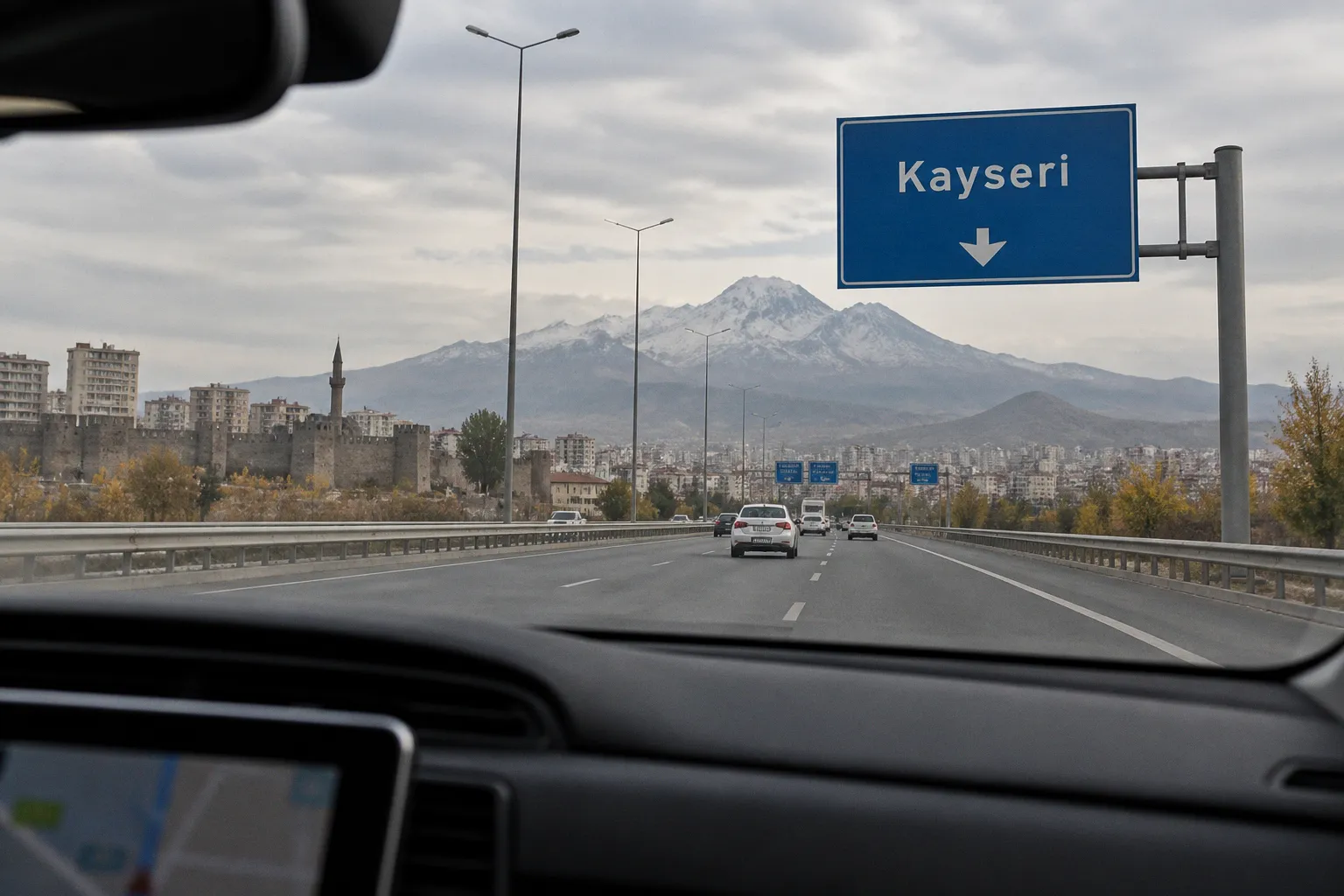 Wynajem samochodów w Kayseri (Turcja): praktyczny przewodnik